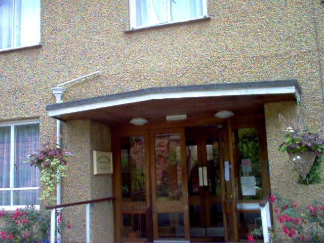 Tekels Park Guest House Camberley Exterior foto
